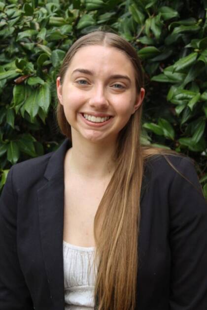 Headshot photo of Elizabeth Zuerblis